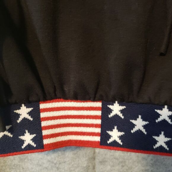 Ktoo Top Hoodie Womens Small Black Red White Stars Patriotic Sleeveless Pullover - Picture 8 of 12